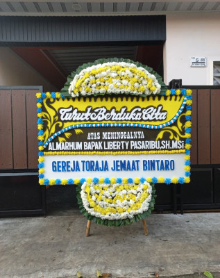 Papan Bunga Duka di Sudirejo 1