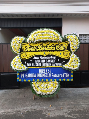 Papan Bunga Duka di Sudirejo 1