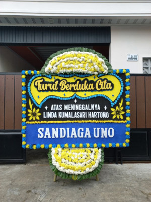 Papan Bunga Duka di Sudirejo 1