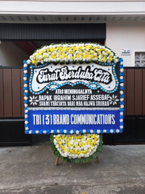Papan Bunga Duka di Sudirejo 1